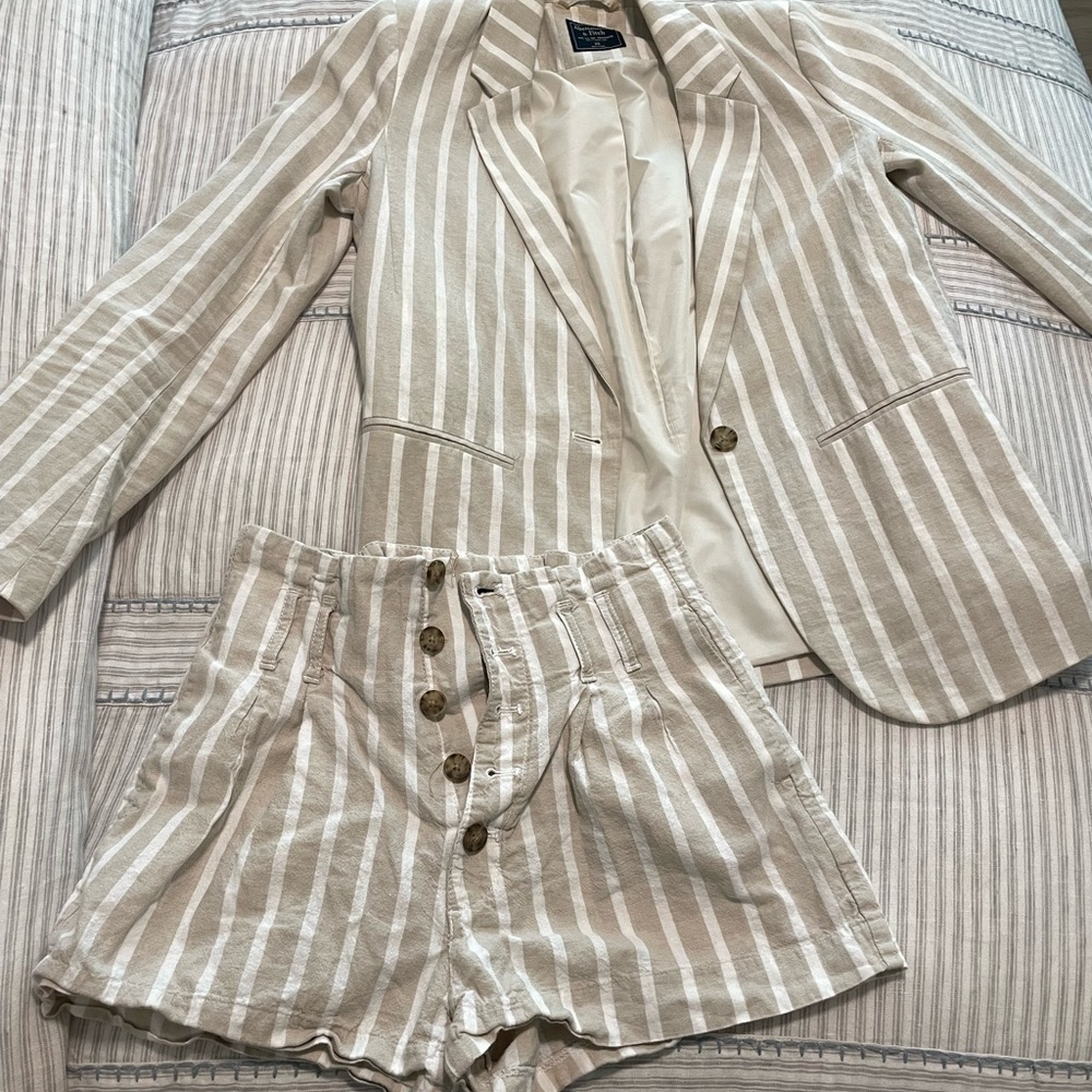 Abercrombie and Fitch Blazer and Shorts Set